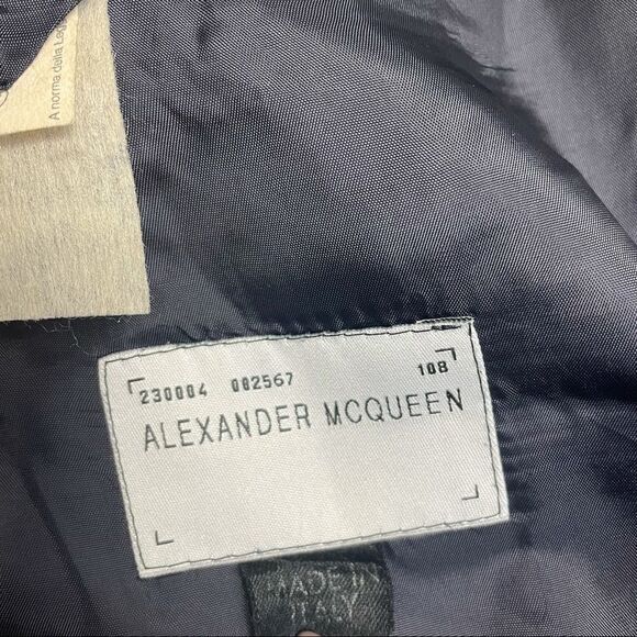 Vintage Alexander McQueen wool navy blazer - Picture 6 of 10